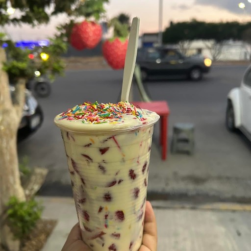 Fresas con crema medianas