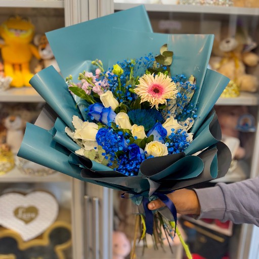 Ramo tonalidades azules 