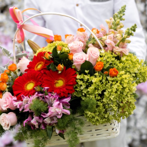 Canasta floral mixta 