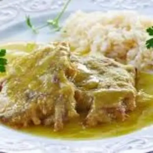 Pollo en salsa verde