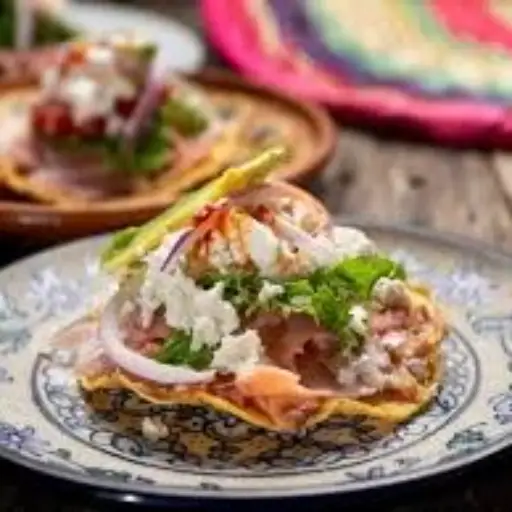 Tostadas de Pata o Tinga