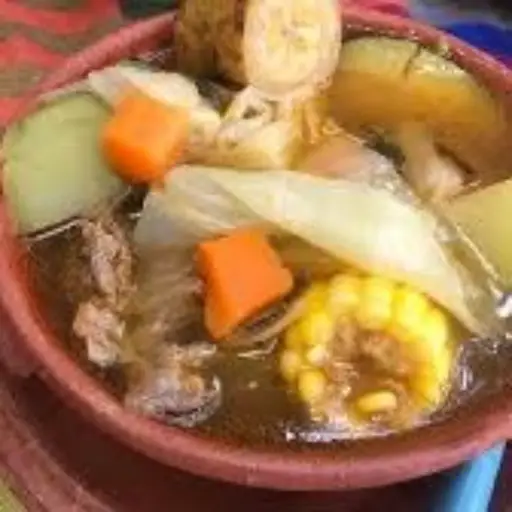 Caldo de res