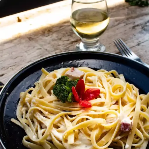 Fetuccini Alfredo Sencillo