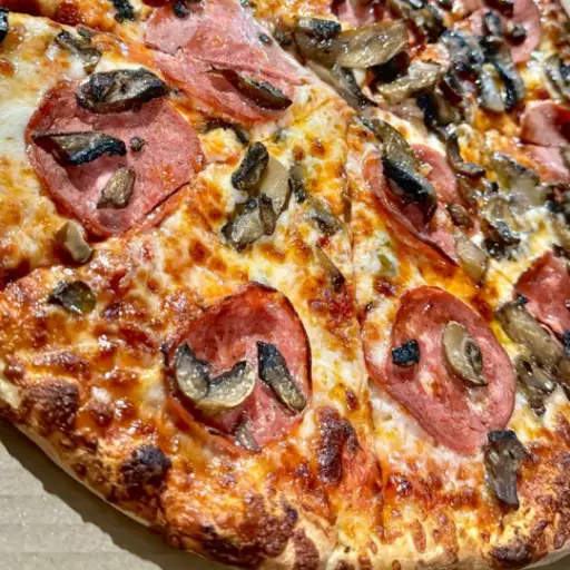 Pizza SALAMI ESPECIAL