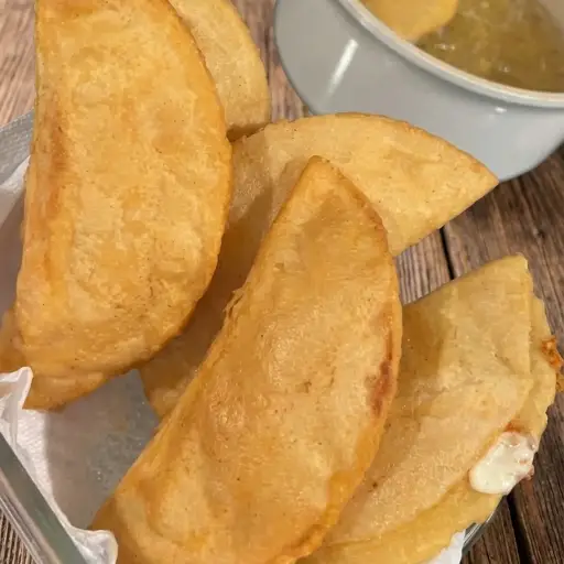 Quesadilla dorada