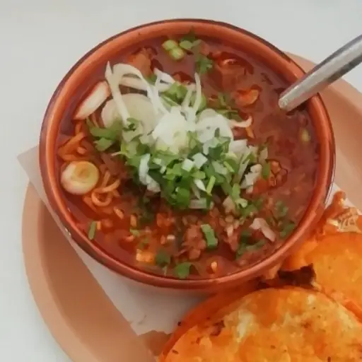 Consomé Grande (16oz) 