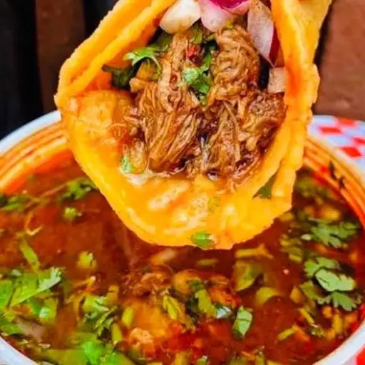 Orden de 4 Quesabirrias Harina