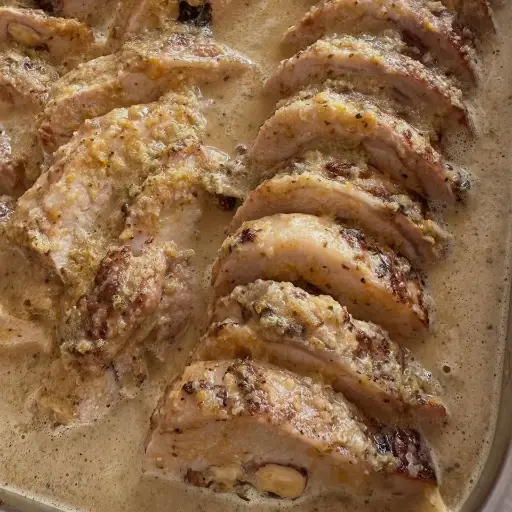 Lomo mechado en salsa de Jerez