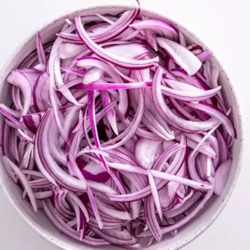Cebolla morada (1/2 taza)