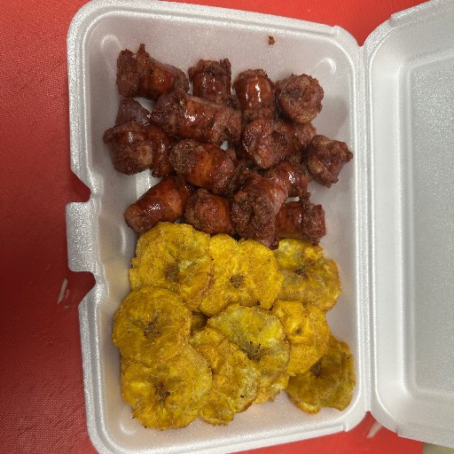 Longaniza con tostones