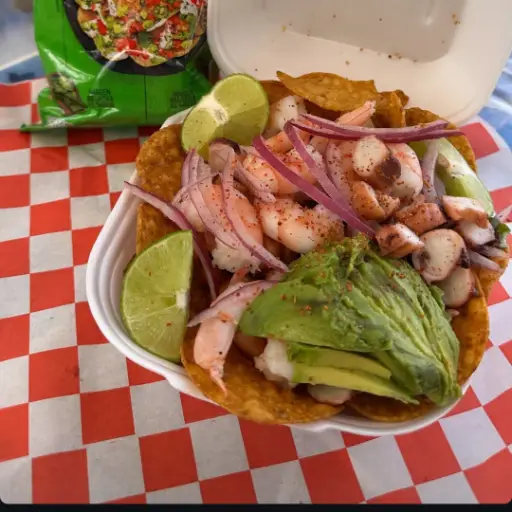 Tostada Estilo 43