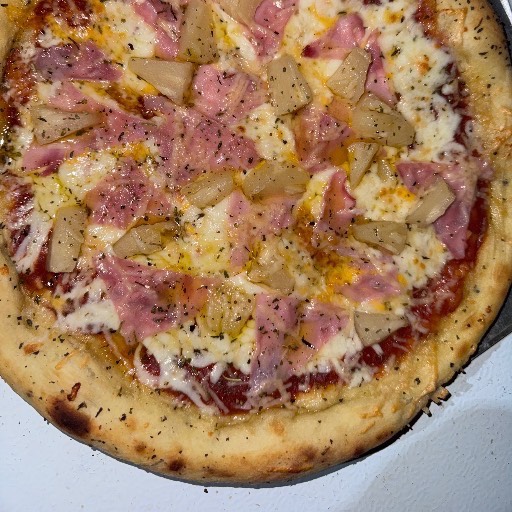 Pizza clásica hawaiana