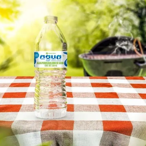 Agua embotellada