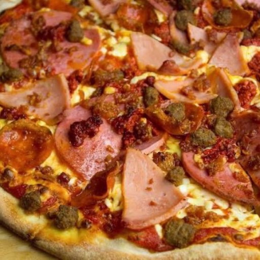 Pizza carnes frías 