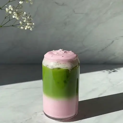 Strawberry Matcha 