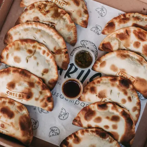 12 Empanadas con YAPA Horneadas (12+2)