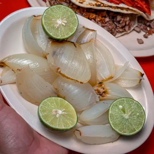 Cebolla asada