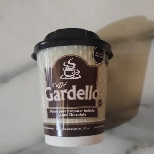 Chocolate o café instantáneo 