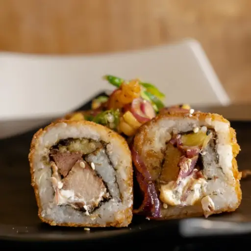 Combo 5:  Dos Kaijus