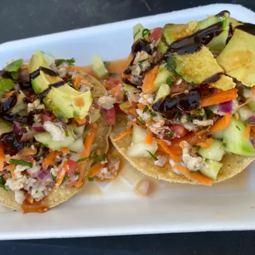 Tostada de ceviche 