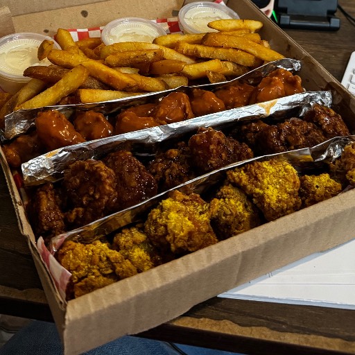 750 GRAMOS DE BONELESS