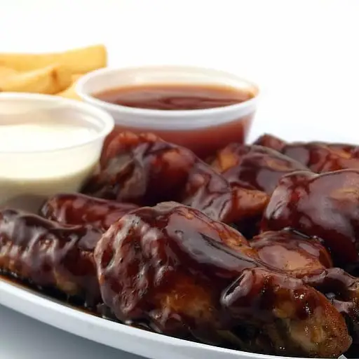 1kilo de alitas mas pepsi de 2l o coca de 1.75