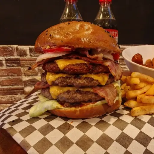 La Triple