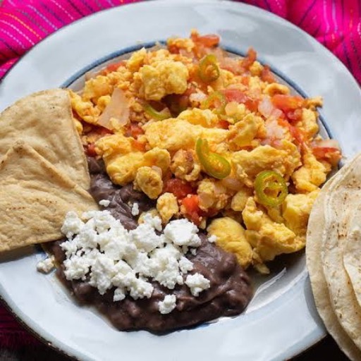 Huevos a la Mexicana
