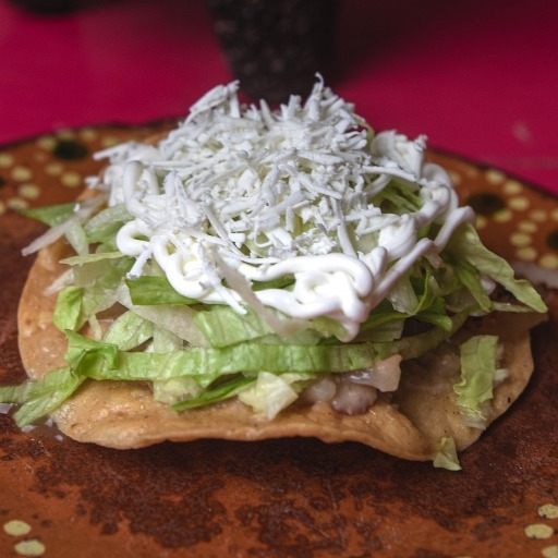 Tostadas de Tinga de Pollo