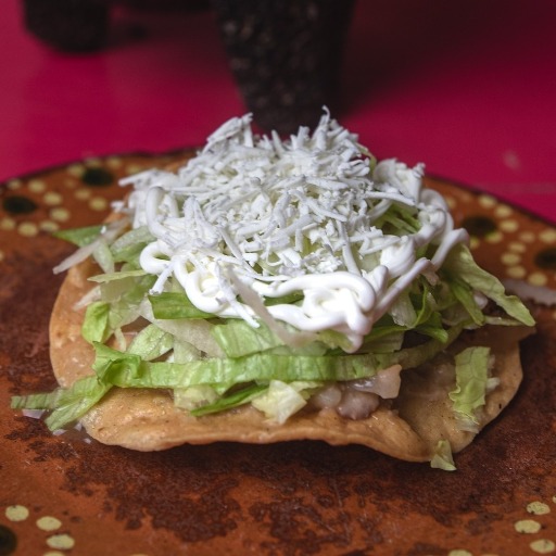 Tostadas de Pata de Res