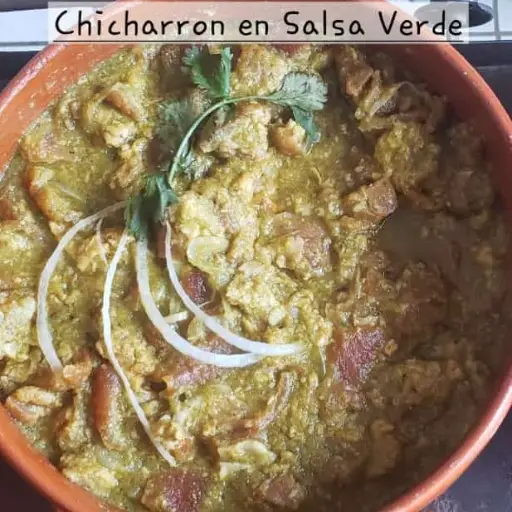 CHICHARRÓN EN SALSA VERDE