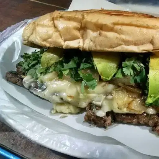 Quesitorta de bisteck ✅