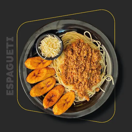 Espagueti con Carne 