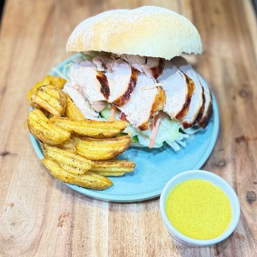 SANDWICH POLLO A LA BRASA