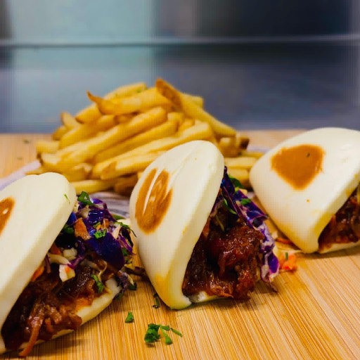 Bao Buns de Pernil Ahumado