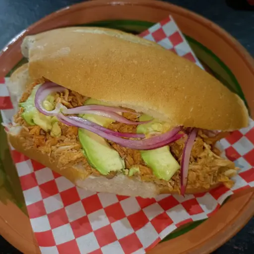 Torta de Cochinita