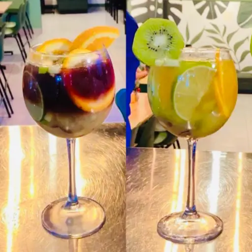 SANGRIA CON VINO TINTO O BLANCO