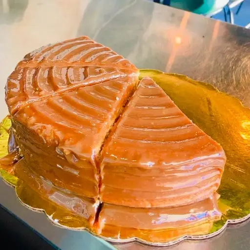TORTA DE CAJETA O TORTA DE VAINILLA CON DULCE DE LECHE)