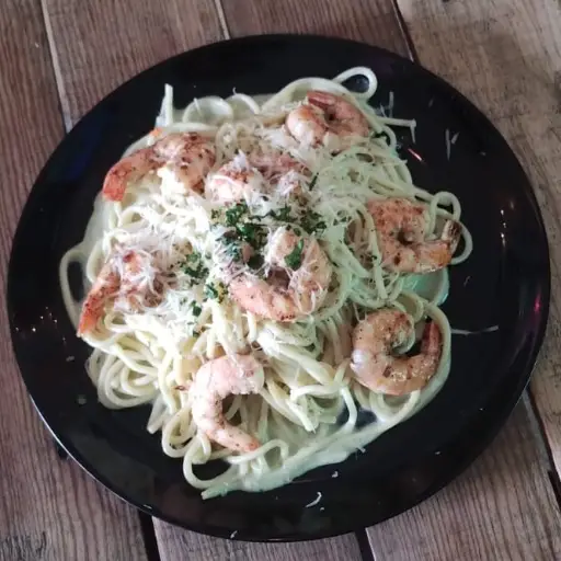 Pasta con Camarones