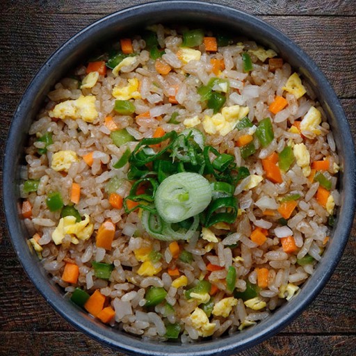 yakimeshi de verduras 
