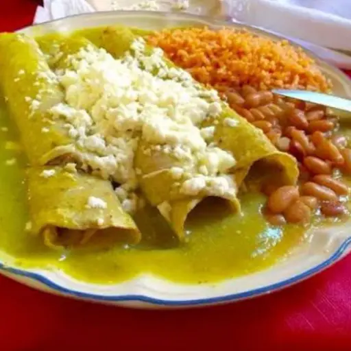 Enchiladas verdes