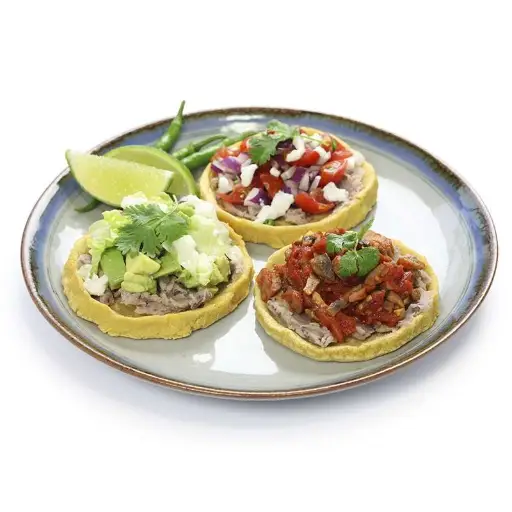 Sopes de Carne 3 pza