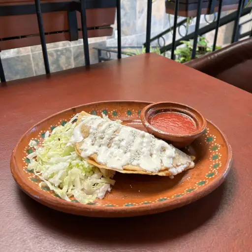 Quesadilla Especial