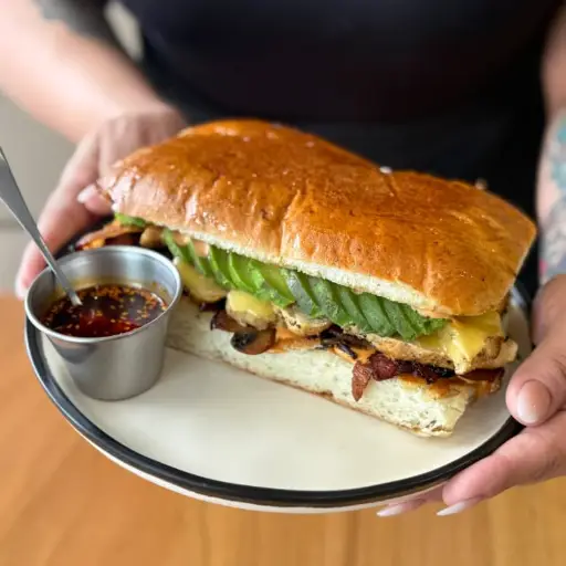¡NUEVO! Chicken and bacon Panini