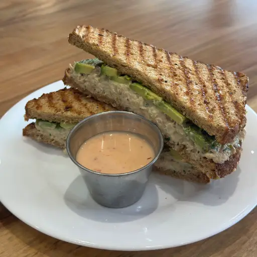Tunacado Sandwich