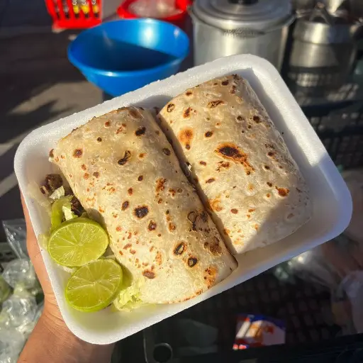BURRITO DE CARNE ASADA