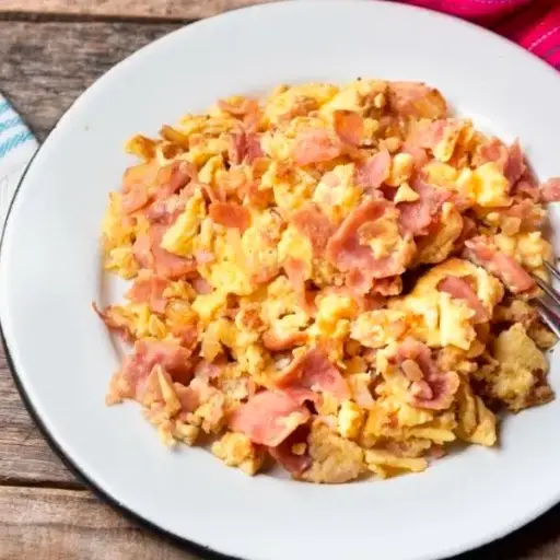 Huevos con Jamón