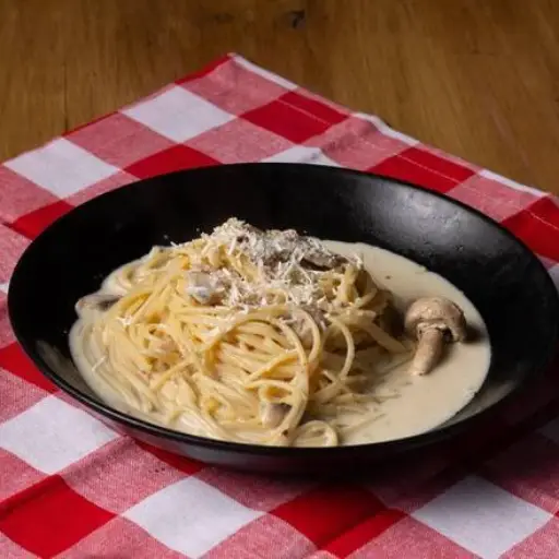 Spaghetti Alfredo