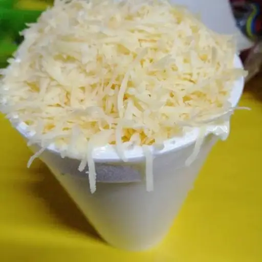 Esquite de 10 oz con queso de bola