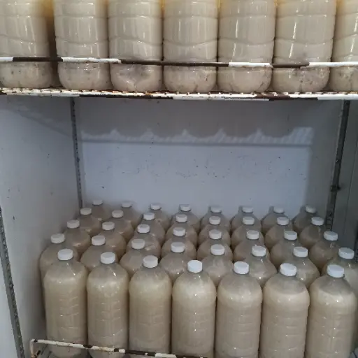 Pozole yucateco con coco dulce  y simple natural